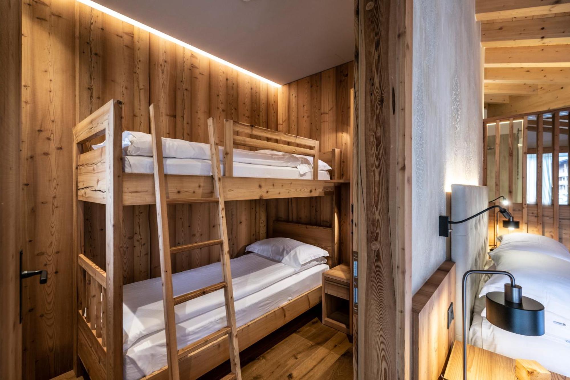 Ciampedie Luxury Alpine Spa Hotel Vigo di Fassa Esterno foto